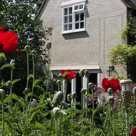 Motts Bed & Breakfast Great Dunmow Dış mekan fotoğraf