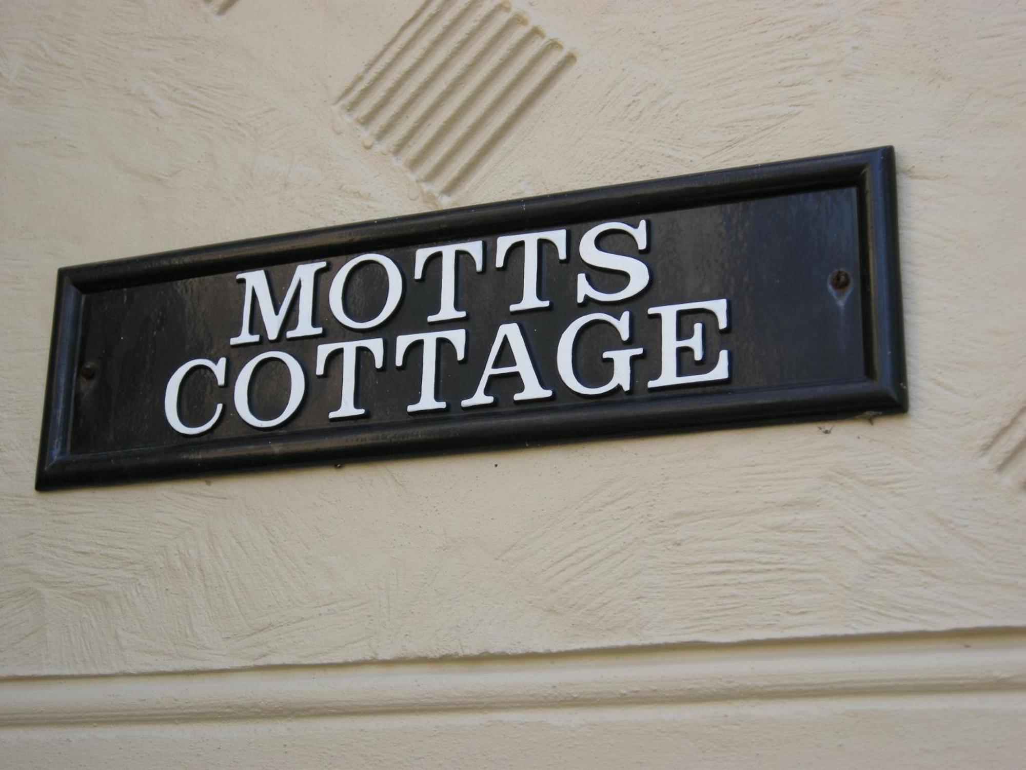 Motts Bed & Breakfast Great Dunmow Dış mekan fotoğraf