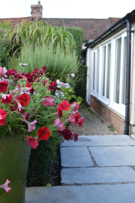 Motts Bed & Breakfast Great Dunmow Dış mekan fotoğraf